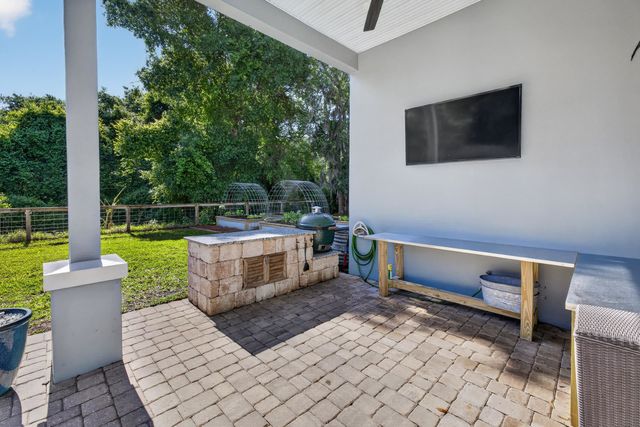3532 Carolwood Ln, St Augustine, FL 32086
