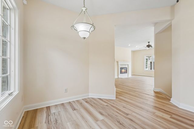 2819 Bloomsbury S, Greenwood, IN 46143