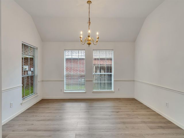 3906 Shadow Cove Drive, Houston, TX 77082