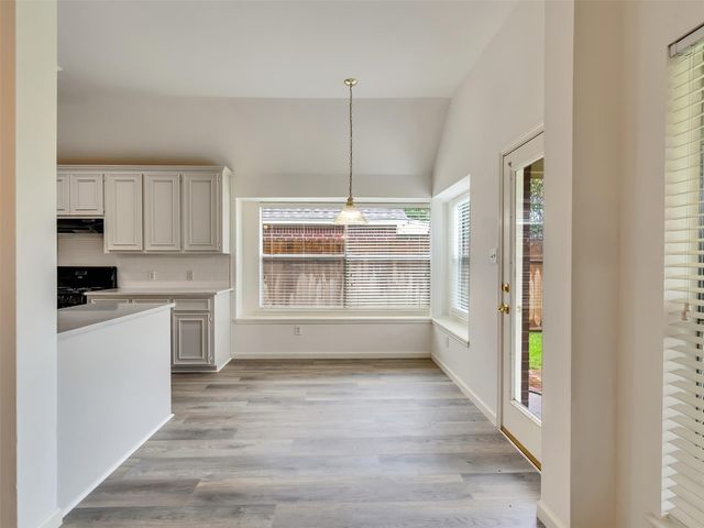 3906 Shadow Cove Drive, Houston, TX 77082