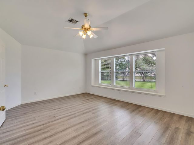 3906 Shadow Cove Drive, Houston, TX 77082
