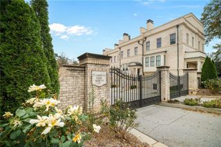 3715 Peachtree Road 2, Atlanta, GA 30319