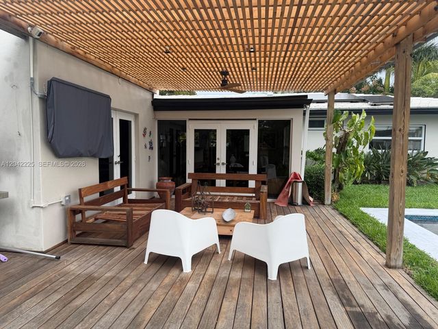 1251 SW 11th Ter, Boca Raton, FL 33486