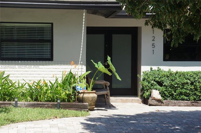 1251 SW 11th Ter, Boca Raton, FL 33486