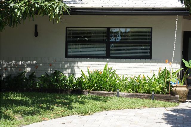 1251 SW 11th Ter, Boca Raton, FL 33486