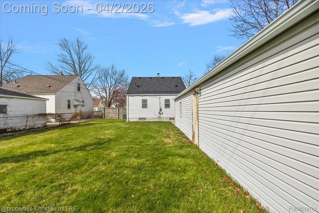 2338 Tyler Avenue, Berkley, MI 48072