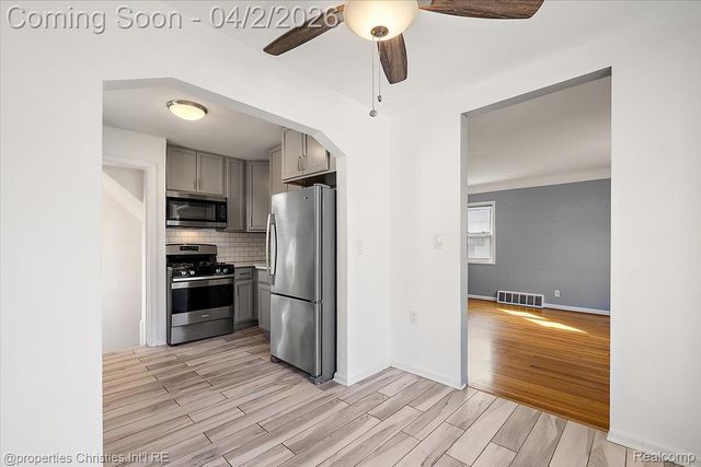 2338 Tyler Avenue, Berkley, MI 48072