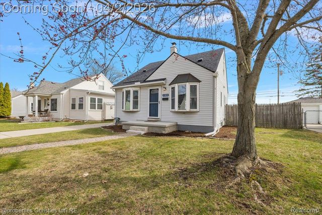 2338 Tyler Avenue, Berkley, MI 48072