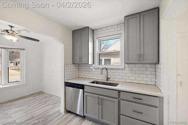 2338 Tyler Avenue, Berkley, MI 48072