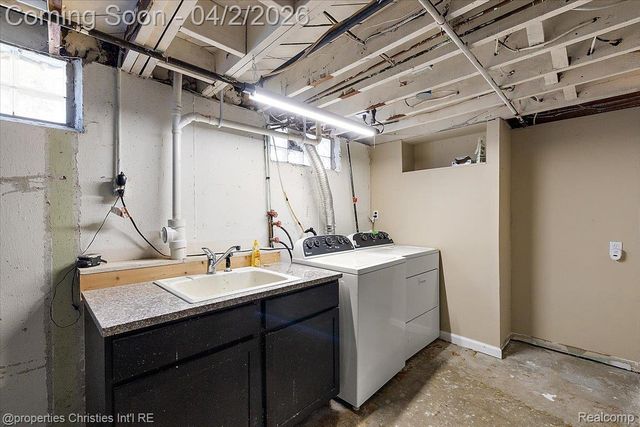 2338 Tyler Avenue, Berkley, MI 48072