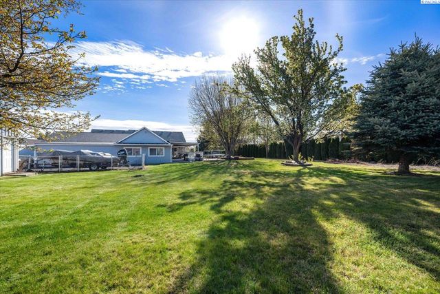 3216 S Auburn St, Kennewick, WA 99337