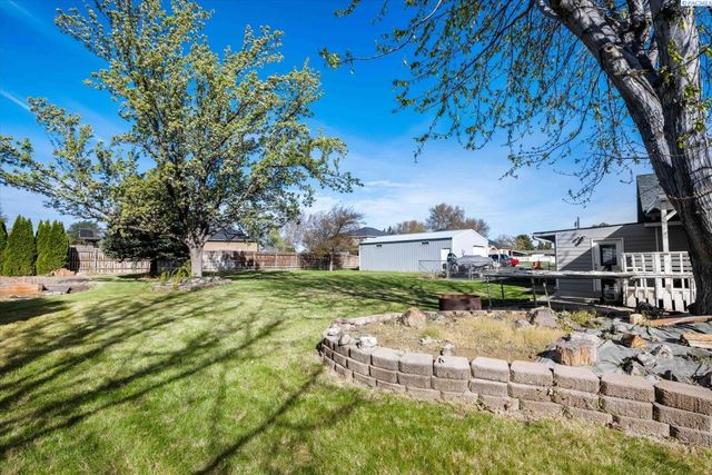 3216 S Auburn St, Kennewick, WA 99337