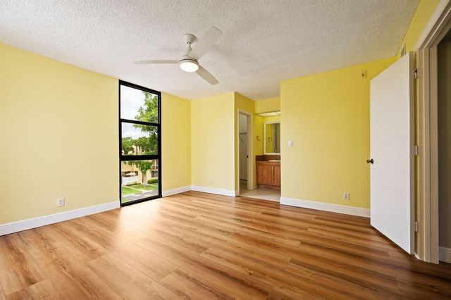 2800 SW 87th Avenue 1111, Davie, FL 33328