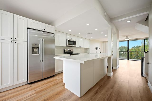 2800 SW 87th Avenue 1111, Davie, FL 33328