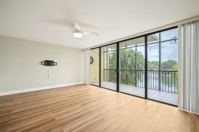 2800 SW 87th Avenue 1111, Davie, FL 33328