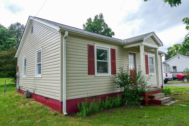 1170 Campton Rd, Inman, SC 29349