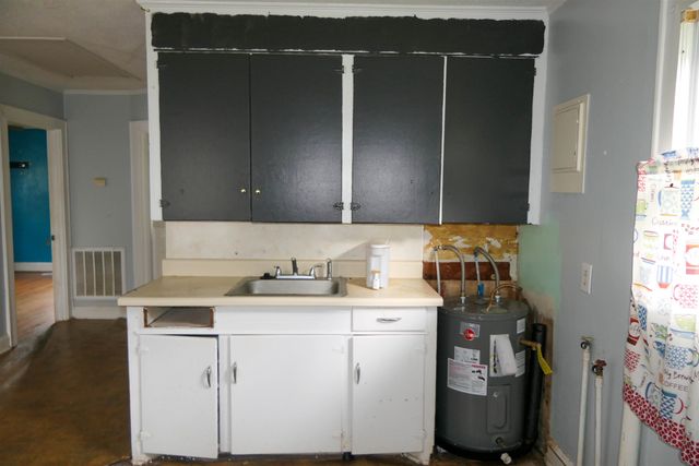 1170 Campton Rd, Inman, SC 29349