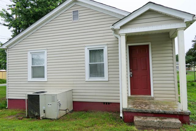 1170 Campton Rd, Inman, SC 29349