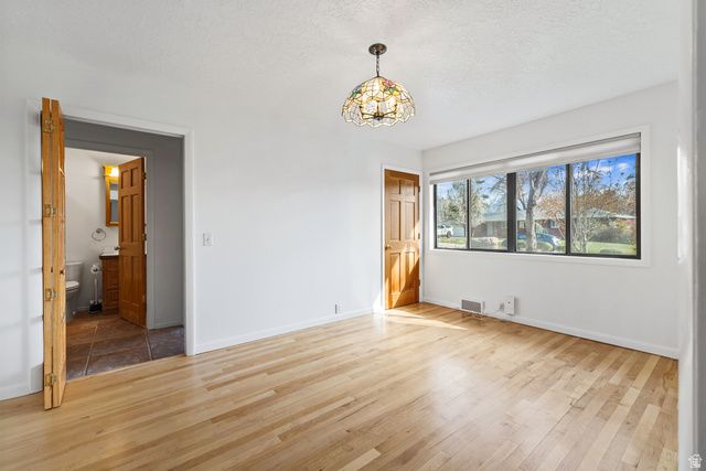 1889 E 4675 S, Holladay, UT 84117