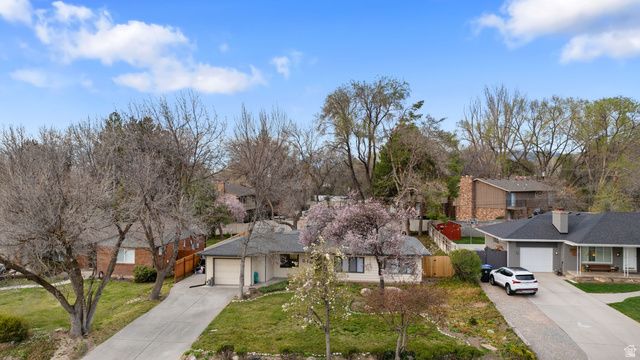 1889 E 4675 S, Holladay, UT 84117