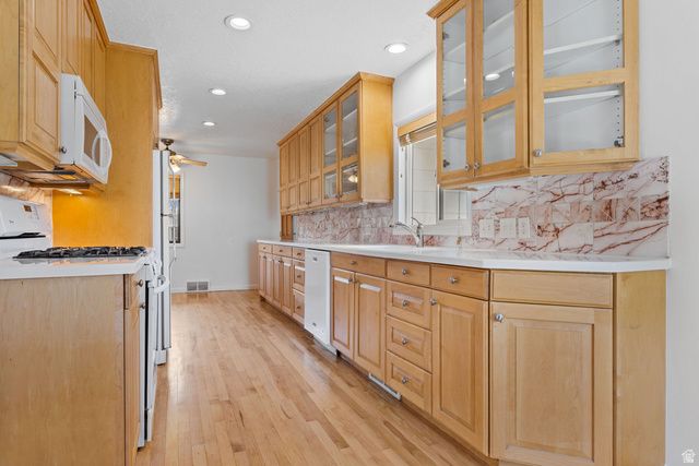 1889 E 4675 S, Holladay, UT 84117