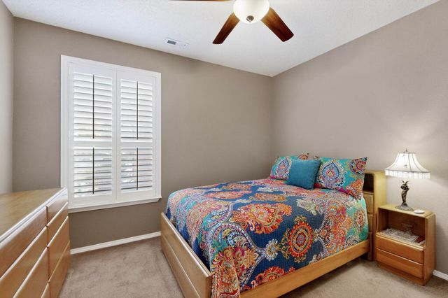 1605 Corte Castellana NE, Rio Rancho, NM 87124