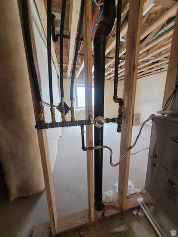 1363 SHELBY LN, Helper, UT 84526