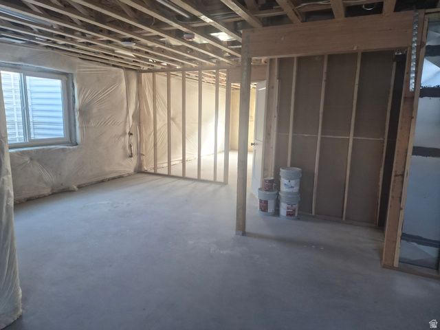 1363 SHELBY LN, Helper, UT 84526