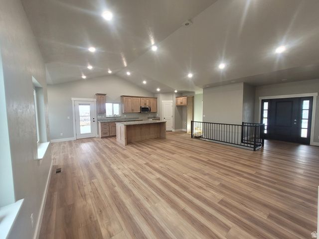 1363 SHELBY LN, Helper, UT 84526