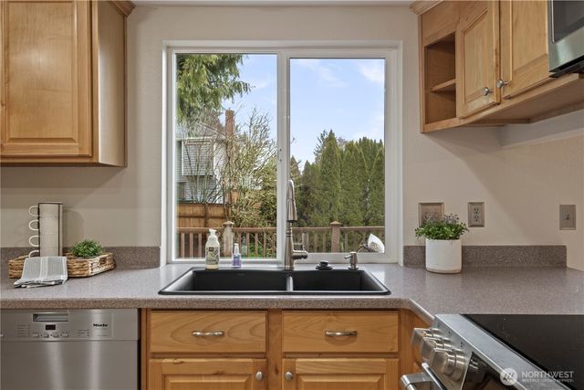 2321 219th Place SW, Brier, WA 98036