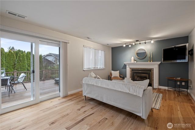 2321 219th Place SW, Brier, WA 98036