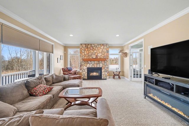 8399 Potter Road, Clayton Charter Township, MI 48433