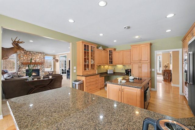 8399 Potter Road, Clayton Charter Township, MI 48433