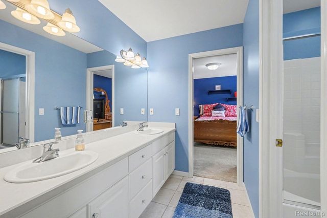 8399 Potter Road, Clayton Charter Township, MI 48433