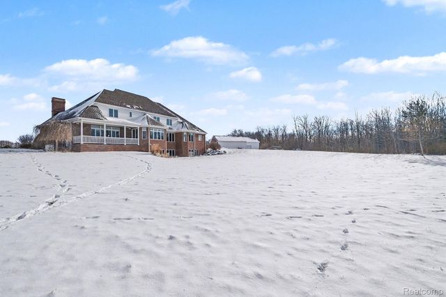 8399 Potter Road, Clayton Charter Township, MI 48433