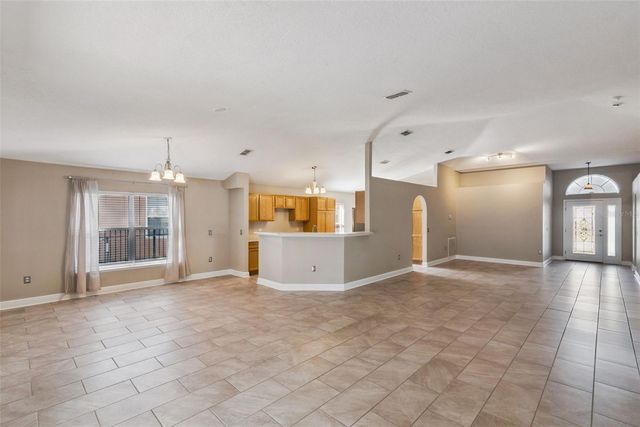 2242 AITKIN LOOP, Leesburg, FL 34748