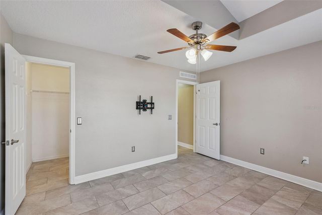 2242 AITKIN LOOP, Leesburg, FL 34748
