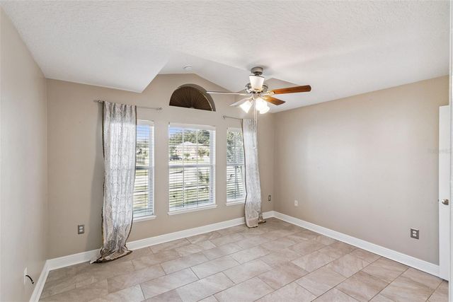 2242 AITKIN LOOP, Leesburg, FL 34748