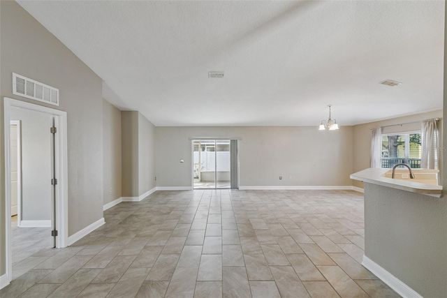 2242 AITKIN LOOP, Leesburg, FL 34748