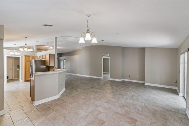 2242 AITKIN LOOP, Leesburg, FL 34748