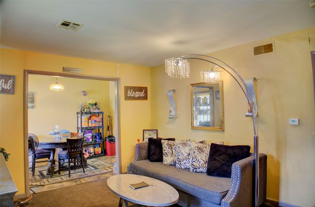 4679 N Boston Avenue, Tulsa, OK 74126