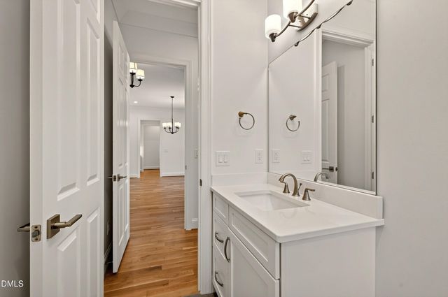 74309 Hasell, Chapel Hill, NC 27517