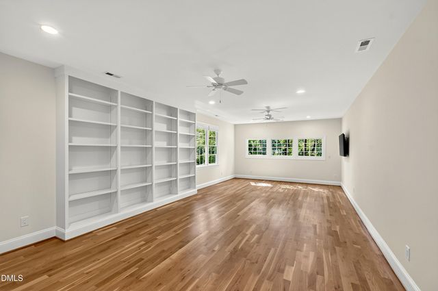 74309 Hasell, Chapel Hill, NC 27517