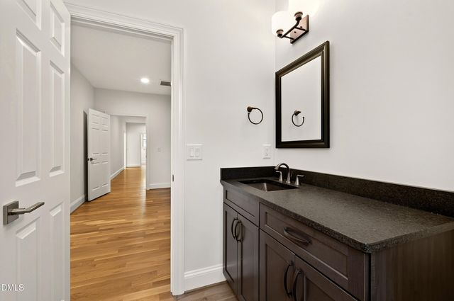 74309 Hasell, Chapel Hill, NC 27517