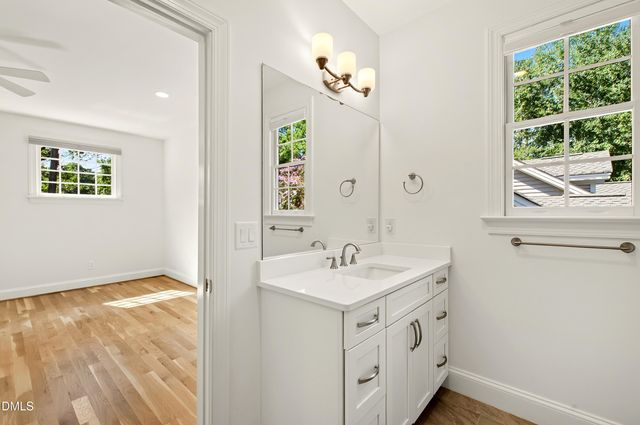 74309 Hasell, Chapel Hill, NC 27517