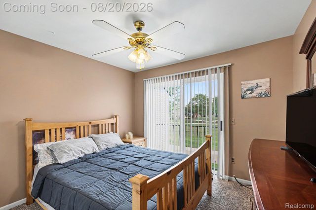33362 Jefferson Avenue, St. Clair Shores, MI 48082