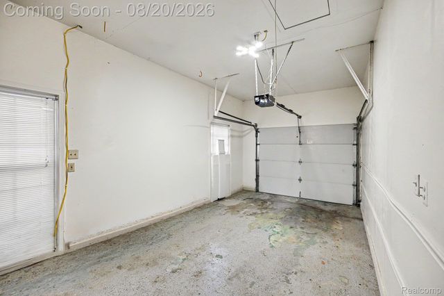 33362 Jefferson Avenue, St. Clair Shores, MI 48082