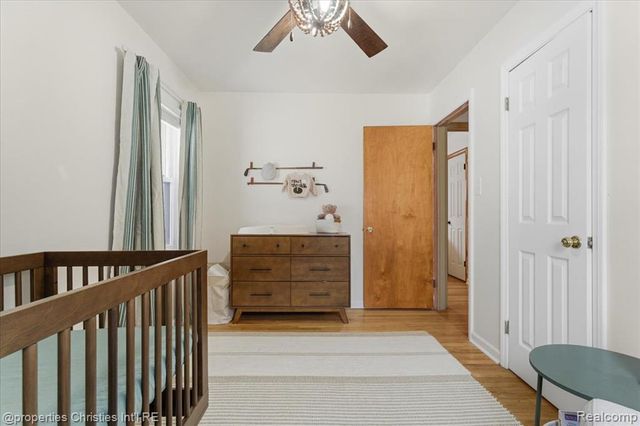 916 Harrison Boulevard, Lincoln Park, MI 48146