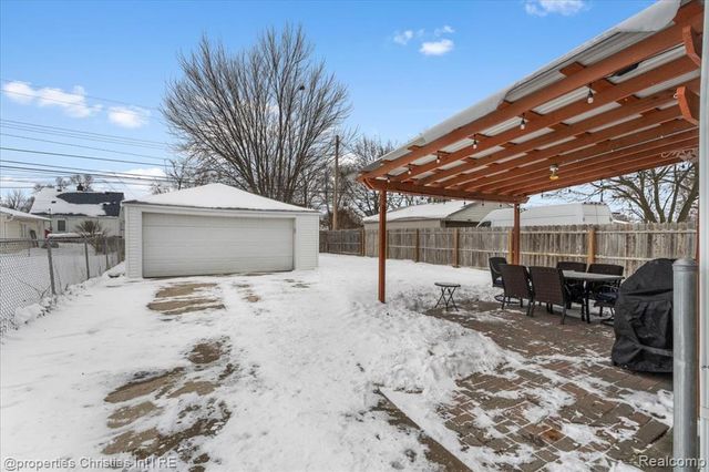 916 Harrison Boulevard, Lincoln Park, MI 48146