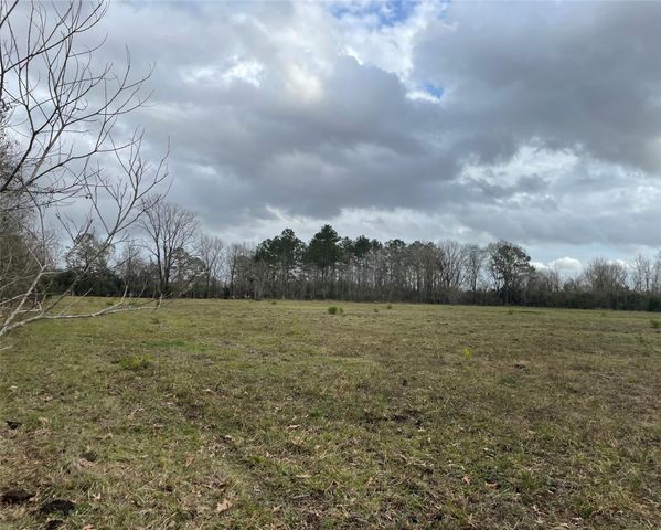 000 County Road 2367, Liberty, TX 77575
